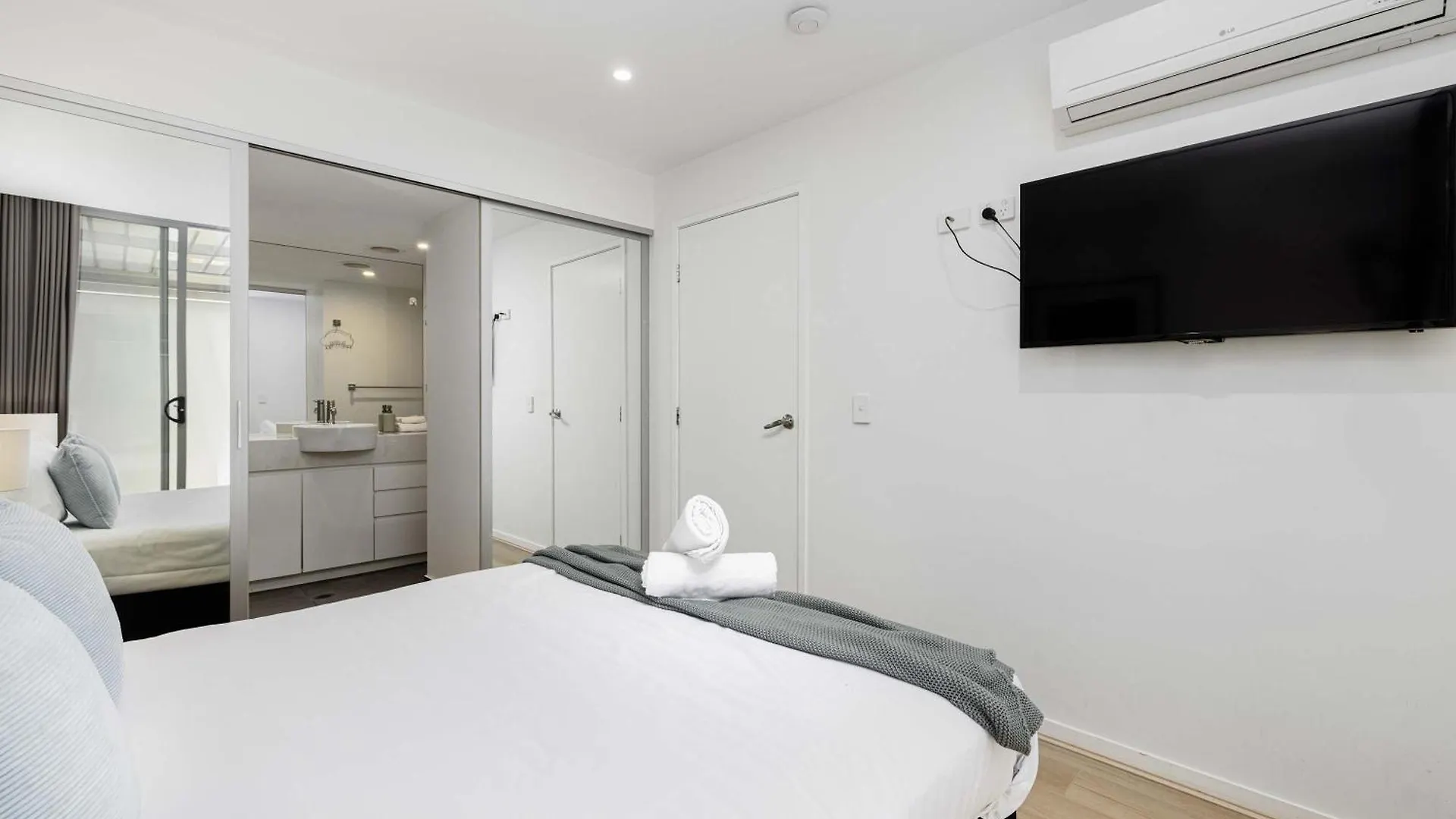 Chic City Escape 2Br Apt Near Convention Centre 브리즈번 0*,  오스트레일리아